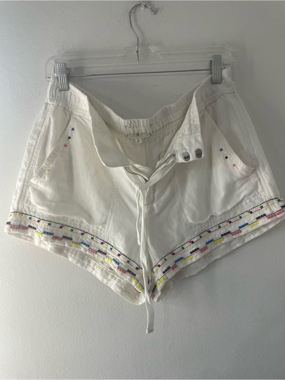 Lou & Grey White Linen Coastal High-Waist Embroidered Drawstring Elastic Shorts